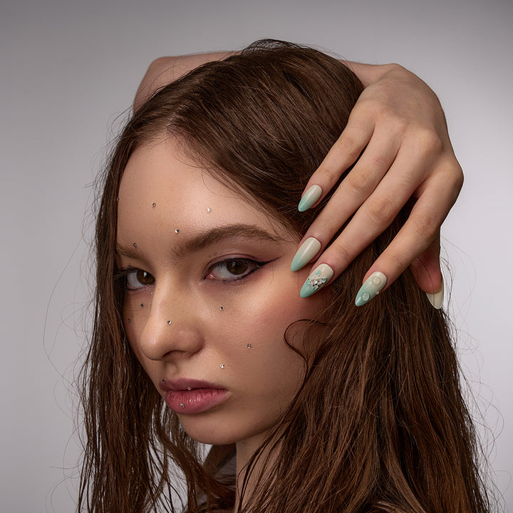Mint Bloom